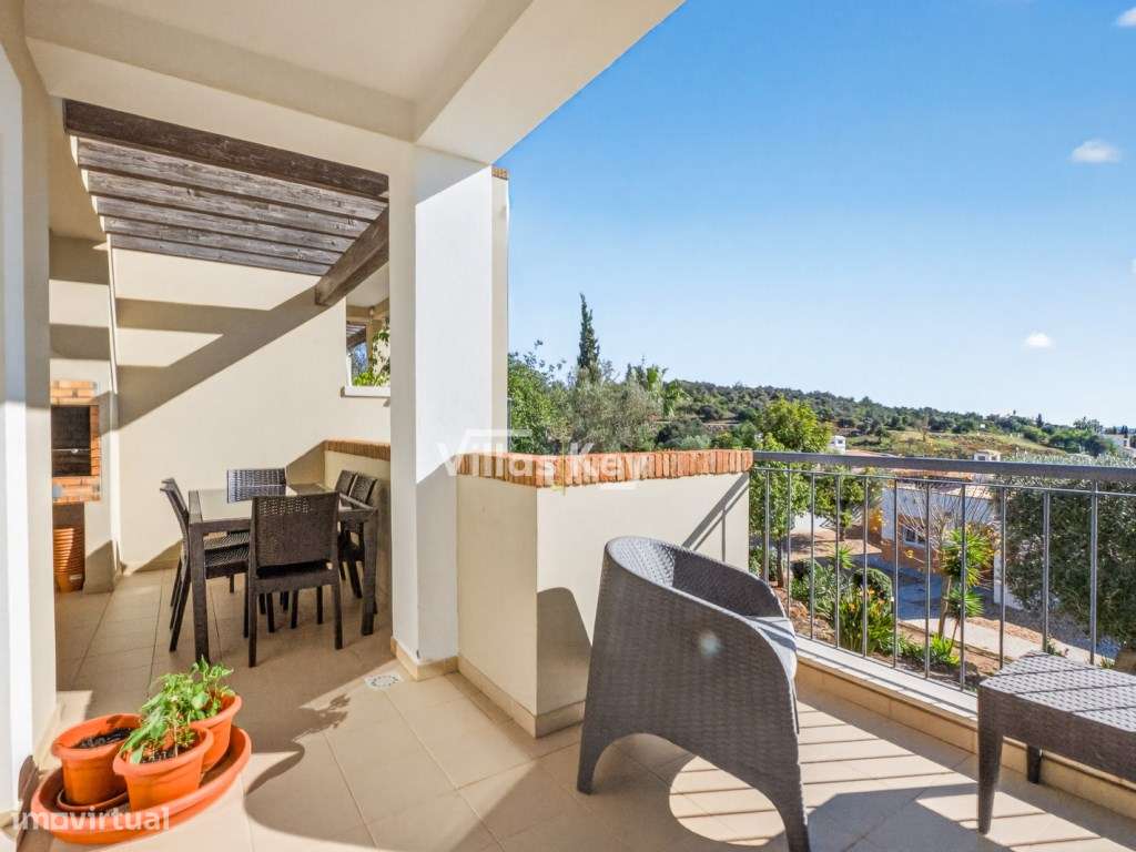 Bela moradia com 3 quartos com piscina e vista para o mar e as mont... - Grande imagem: 3/33