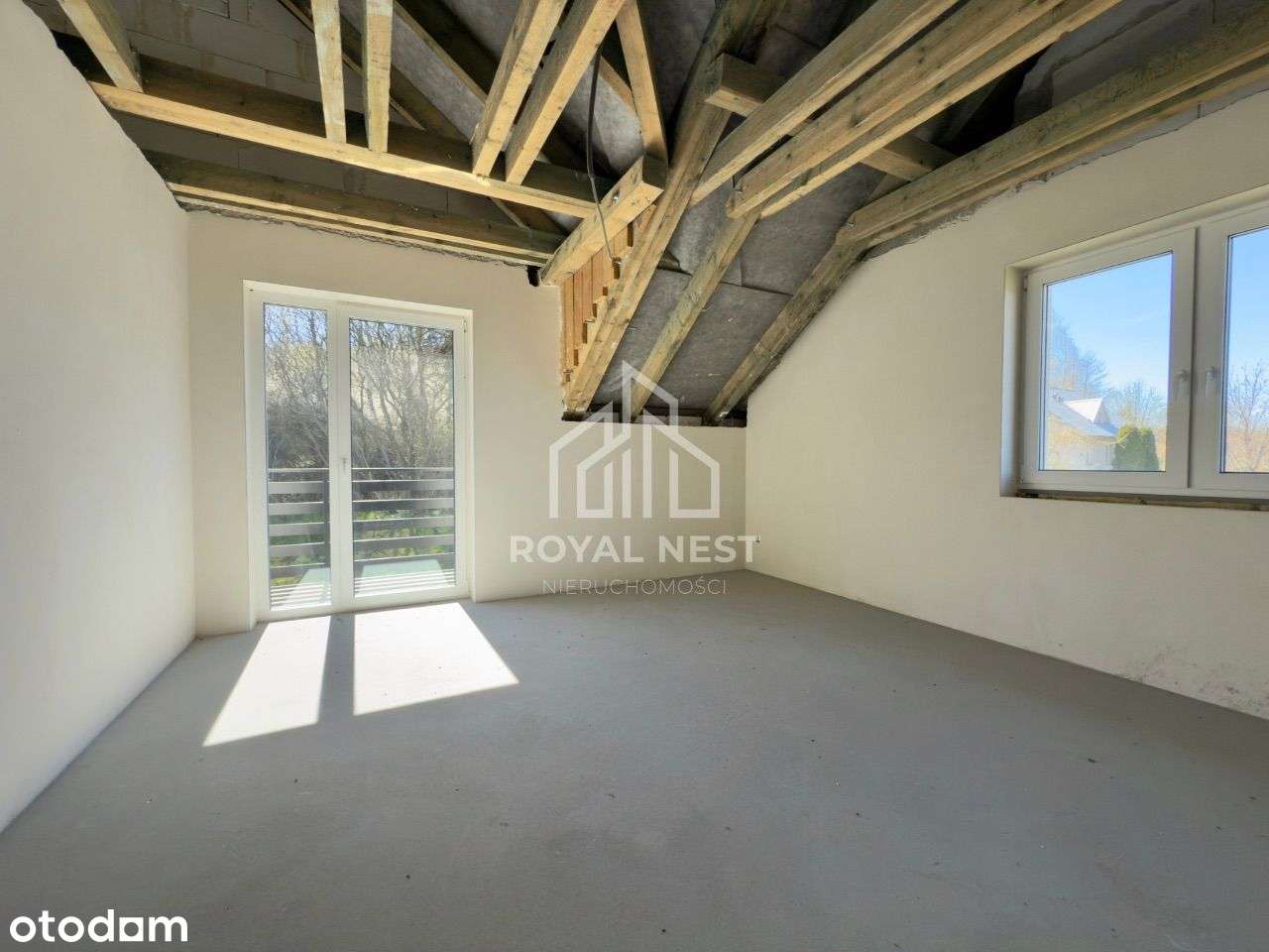 Nowoczesny dom w zabudowie bliźniaczej bez PCC-10