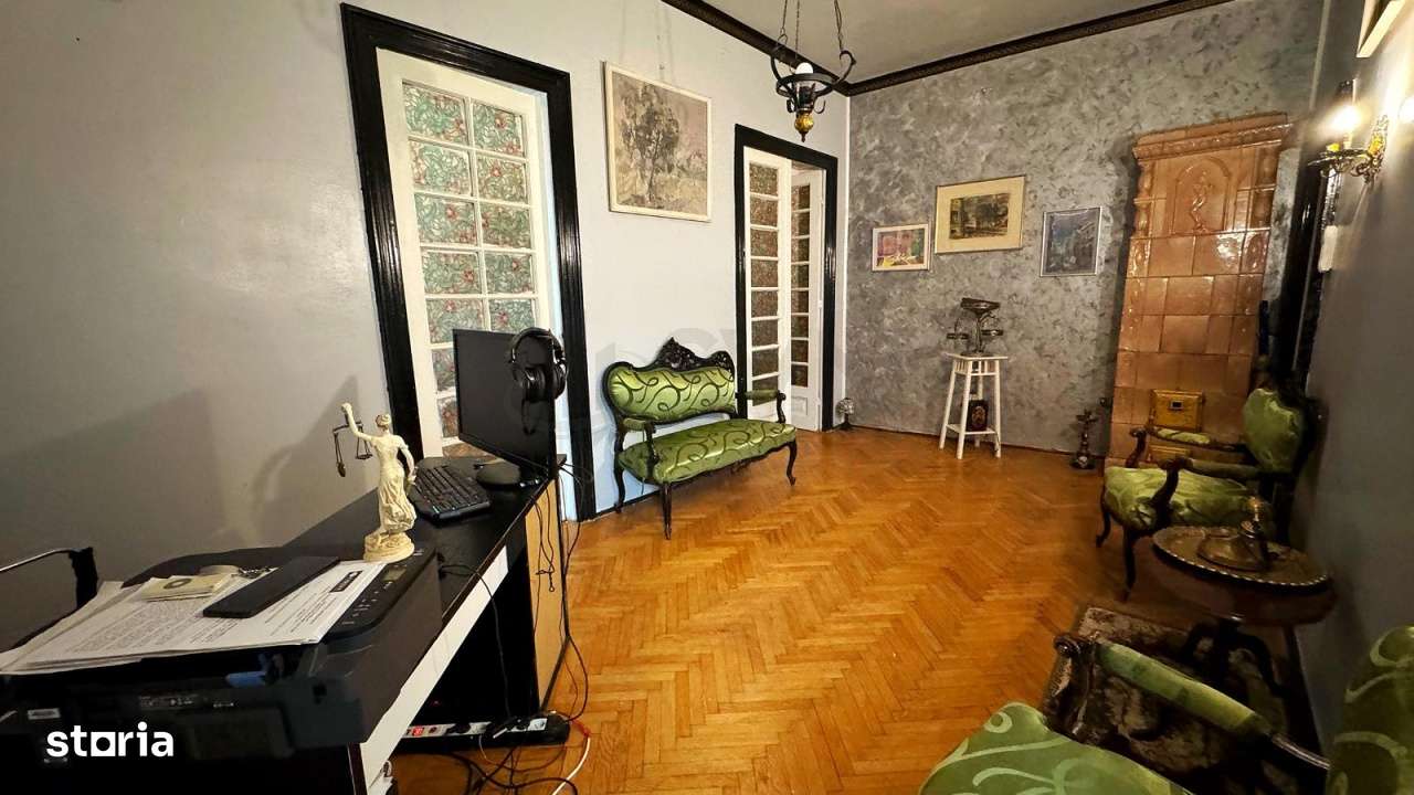 Apartament in Vila l Strada Petru Rares