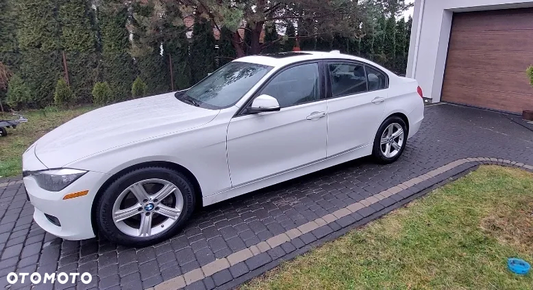 BMW Seria 3 320i xDrive - 4