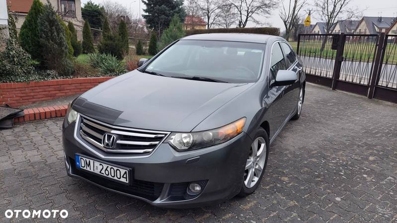 Honda Accord - 4