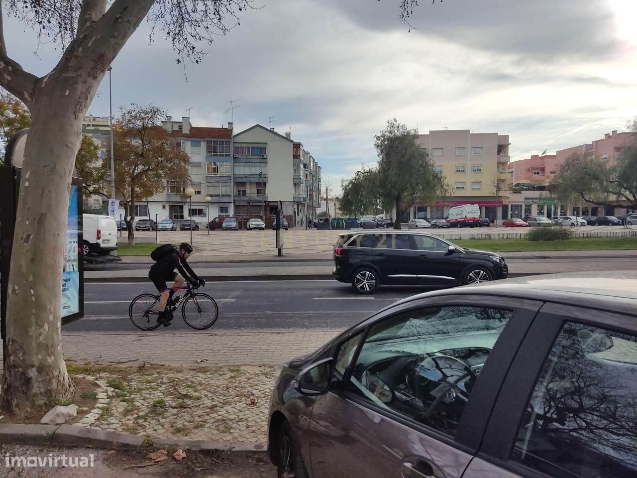 2 Lojas com condições de financiamento unicas - CC Paivas - Grande imagem: 2/8