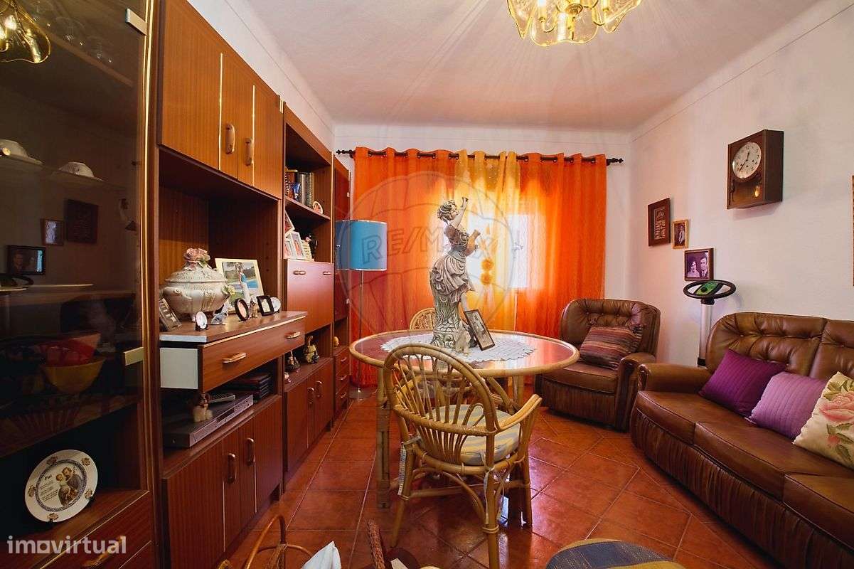 Moradia T2 para venda - Grande imagem: 3/12