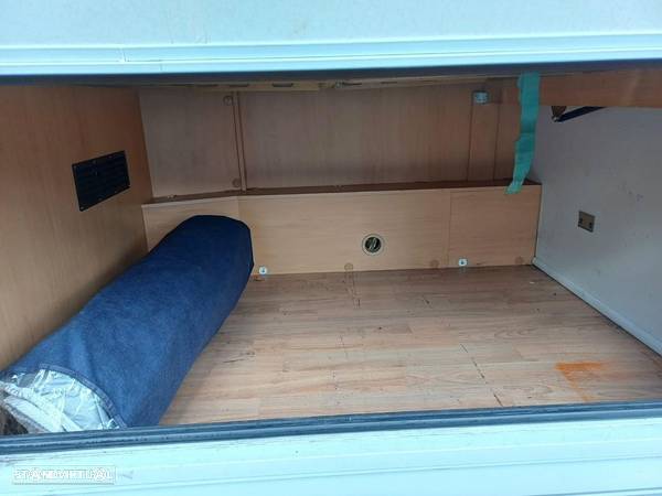 Renault Master Motor-Home - 28