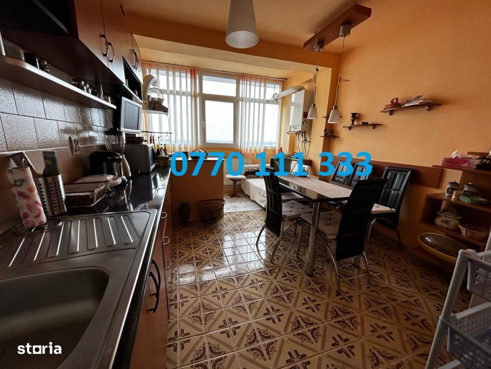 Apartament 3 camere confort 1 , zona Calarasilor Viziru 72mp