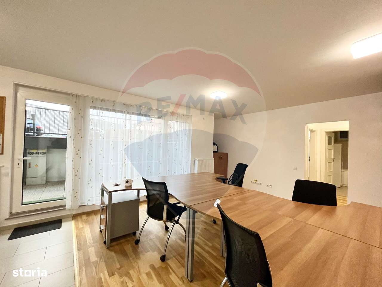 Spațiu comercial de inchiriat - Imagine principală: 3/14