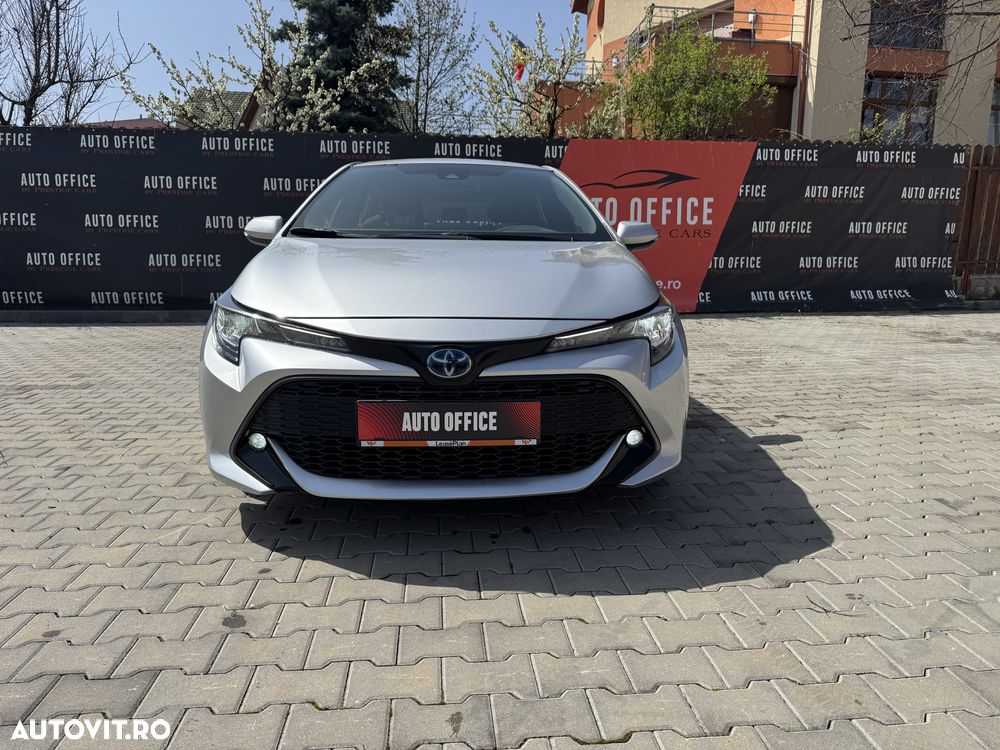 toyota corolla   1 8 hsd dynamic