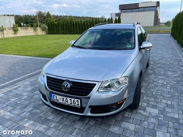 Volkswagen Passat - 29