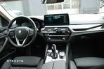 BMW Seria 5 530i mHEV sport - 9
