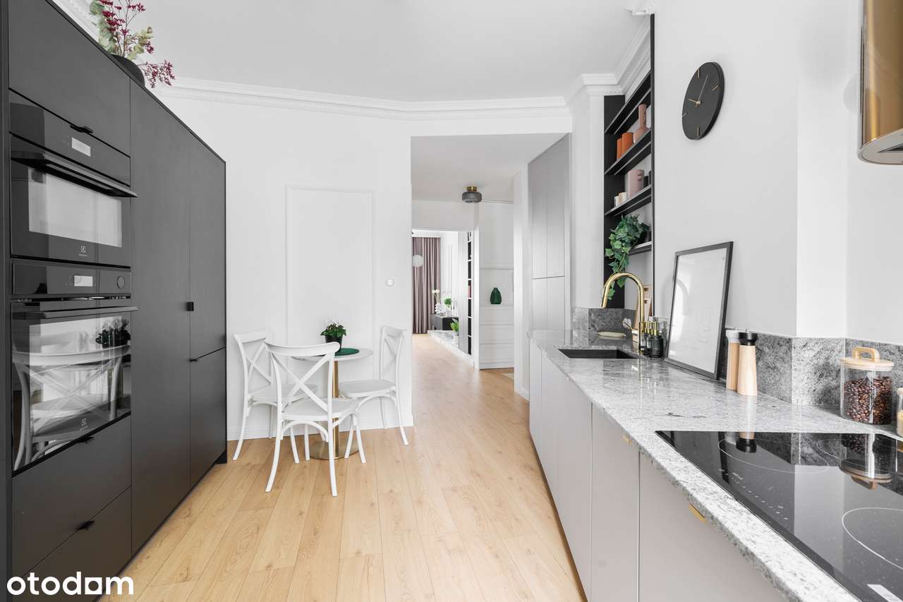 Klimatyczne 3 pokojowe mieszkanie w odrestaurowanej kamienicy-9