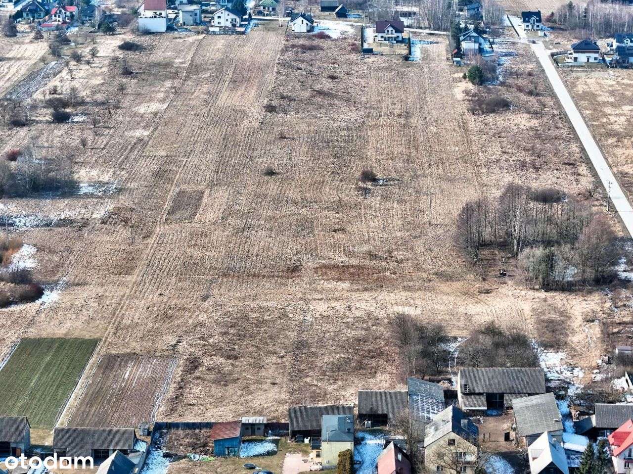 Działka Inwestycyjna Kielce - Mójcza 1Ha-1