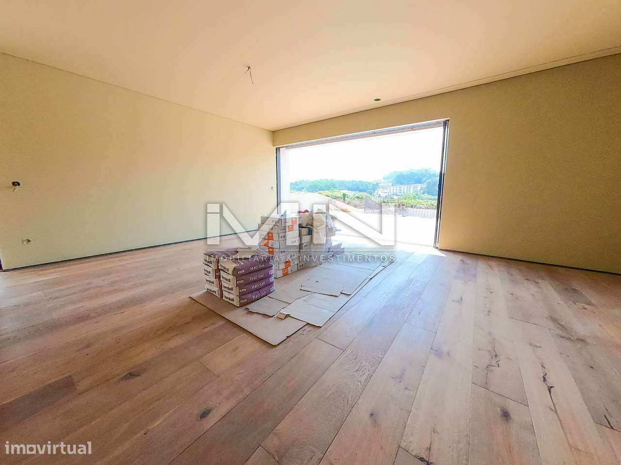 Moradia V4 -c/ piscina - 5 km do Porto - Grande imagem: 4/60