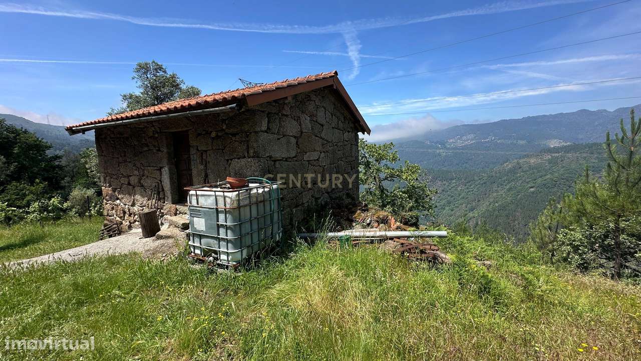 O Refúgio Perfeito no Topo do Gerês: Onde o Silêncio Encontra a Imens-6