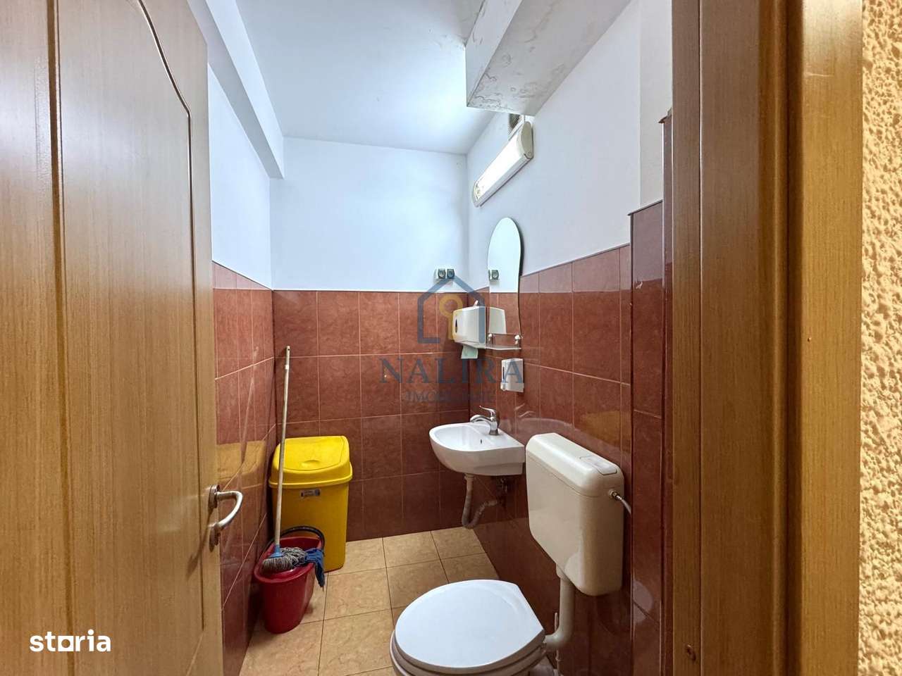 Vanzare apartament 2 camere - Piata Revolutiei - etaj 1 - Imagine principală: 4/4