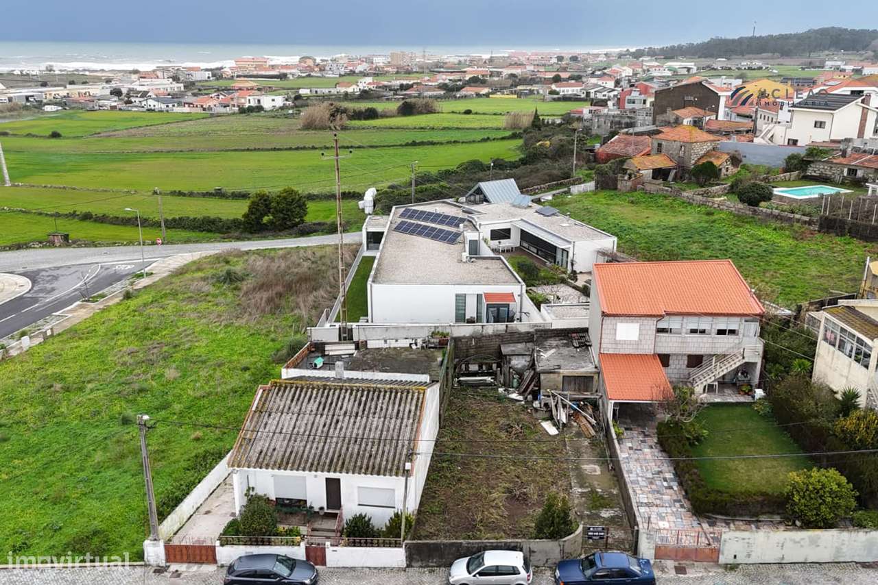 Terreno para Construção a 2 minutos da Praia da Memória-16