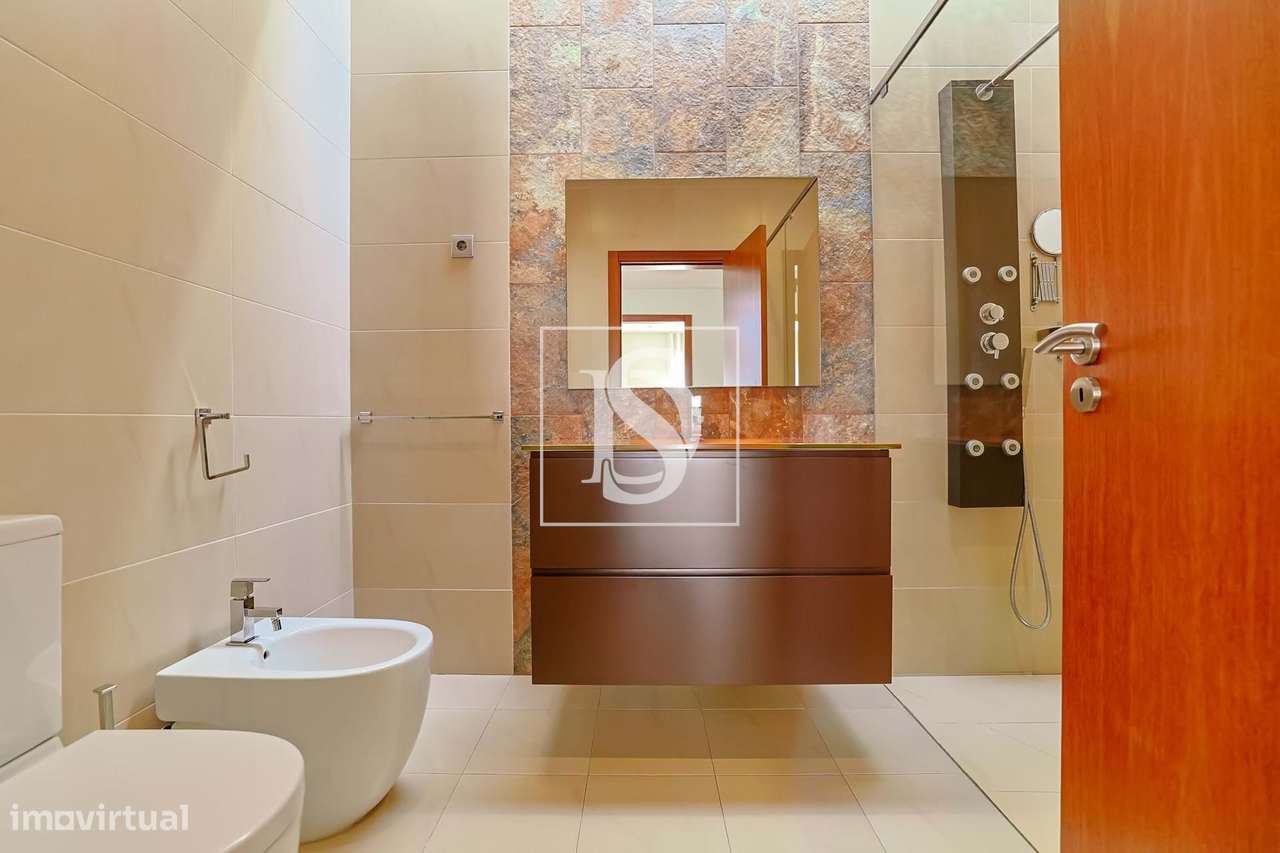 Moradia Isolada com PISCINA, em Tamel (São Verissimo)!-35