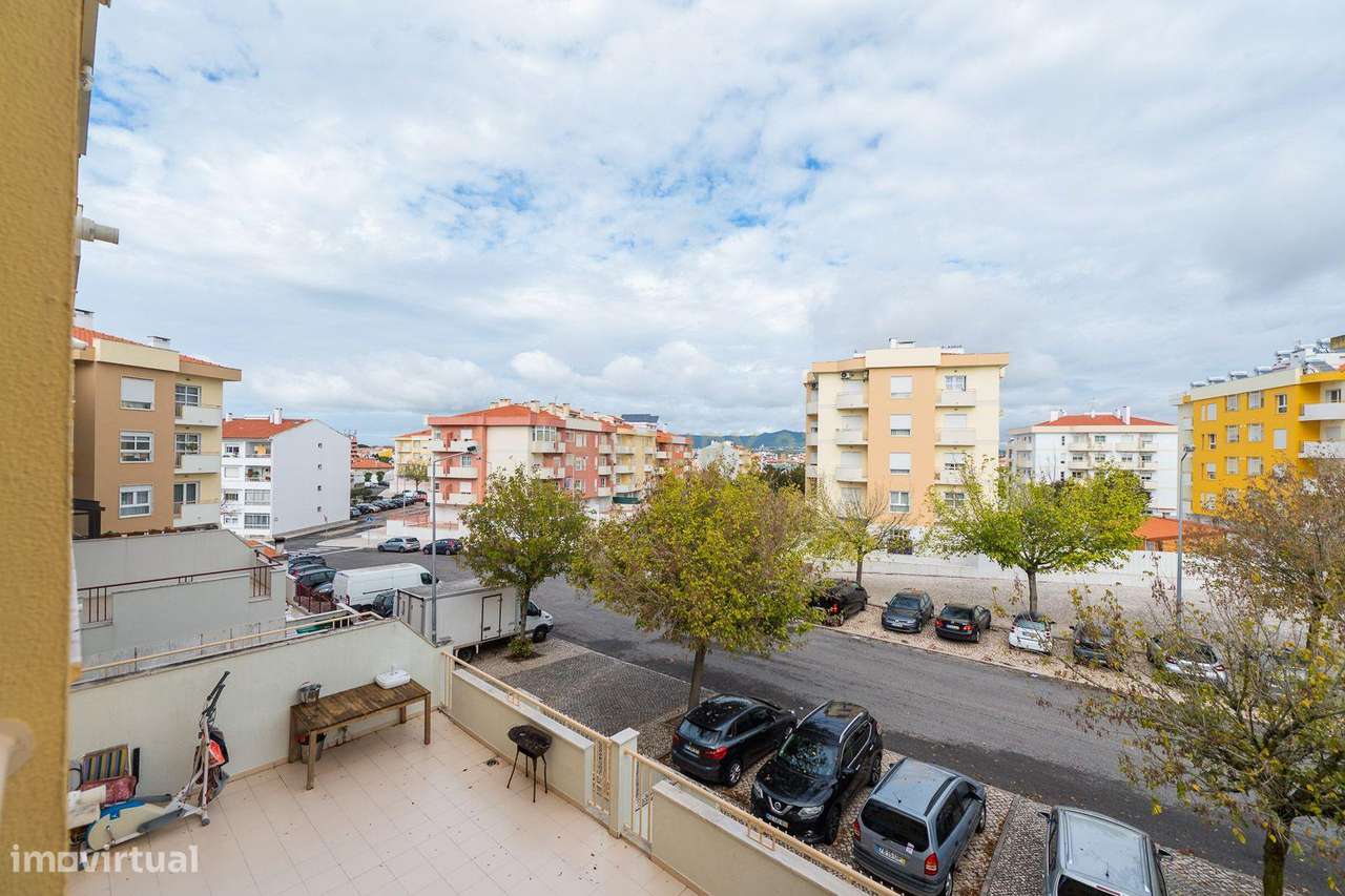 Apartamento T3 c/Box | Matarraque-31