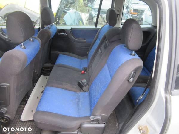 FOTELE OPEL ZAFIRA A KOMPLET (7 OS.) - 2