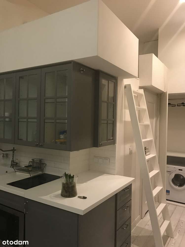 Kawalerka z antresolą przy Hali Koszyki-3