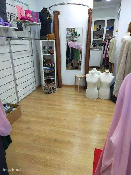 Cedência de loja no centro comercial oceano em Odivelas - Grande imagem: 5/5