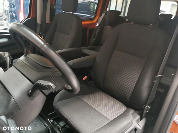 Ford Transit Custom - 23