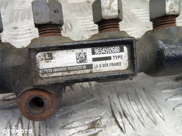 LISTWA WTRYSKOWA PARTNER I LIFT II M59 1.6 HDI 9654592680 PEUGEOT 2002-2008 - 2