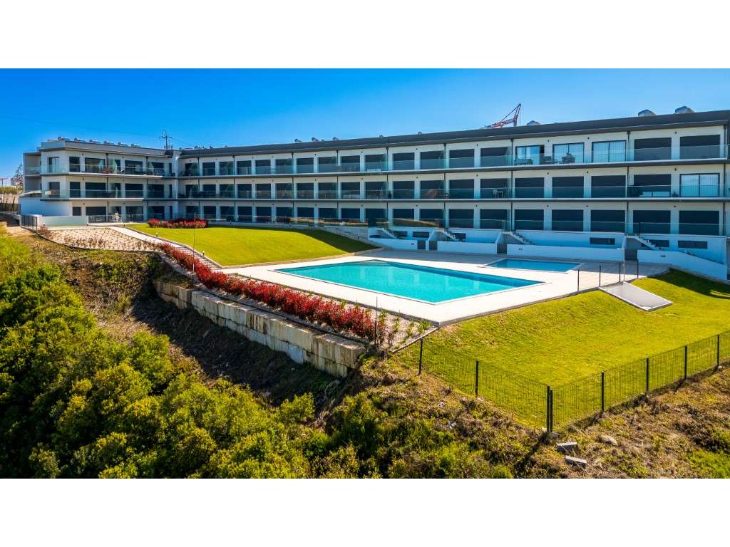 Apartamento T2 na Pederneira com piscina e Vista Mar-14