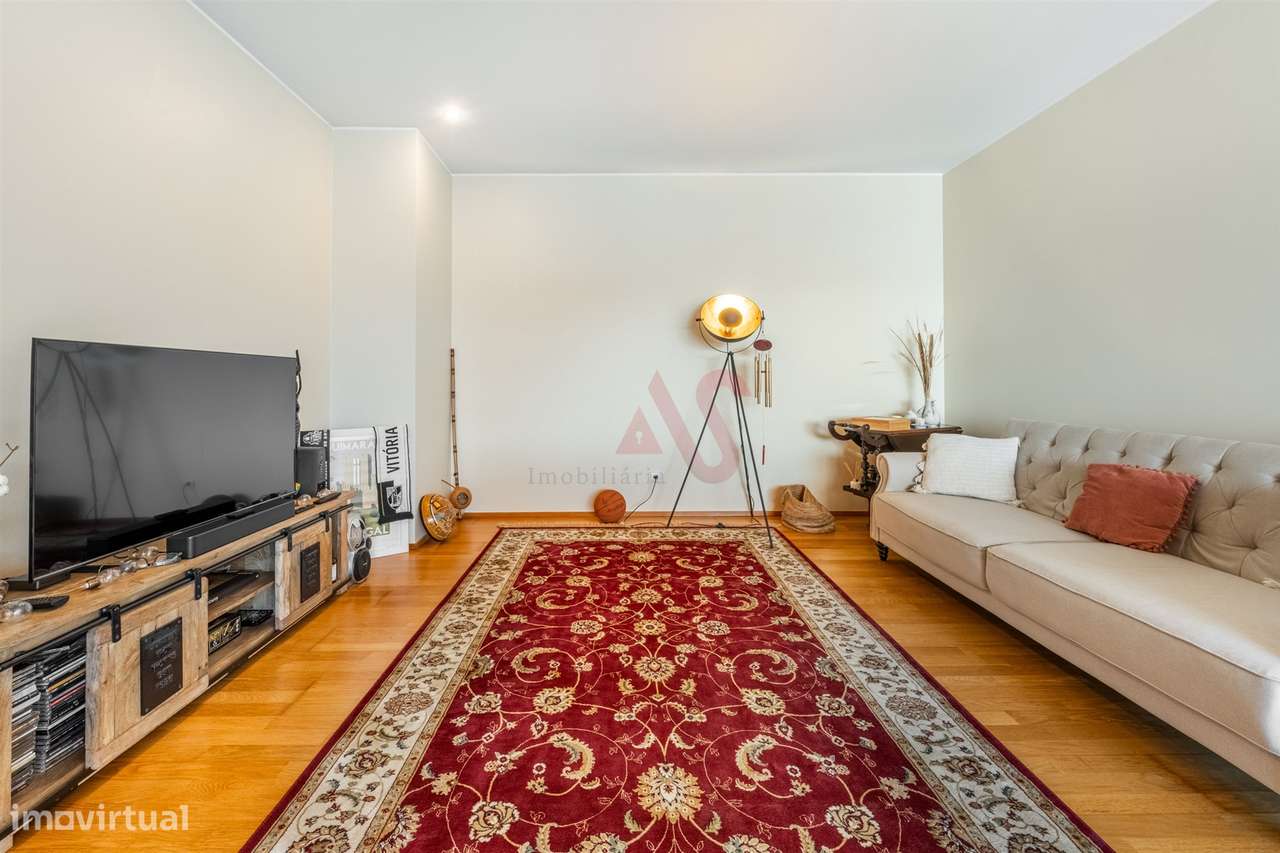 Apartamento T1 em Frente à UMinho – Elevado Potencial de Rentabilidade - Grande imagem: 5/19