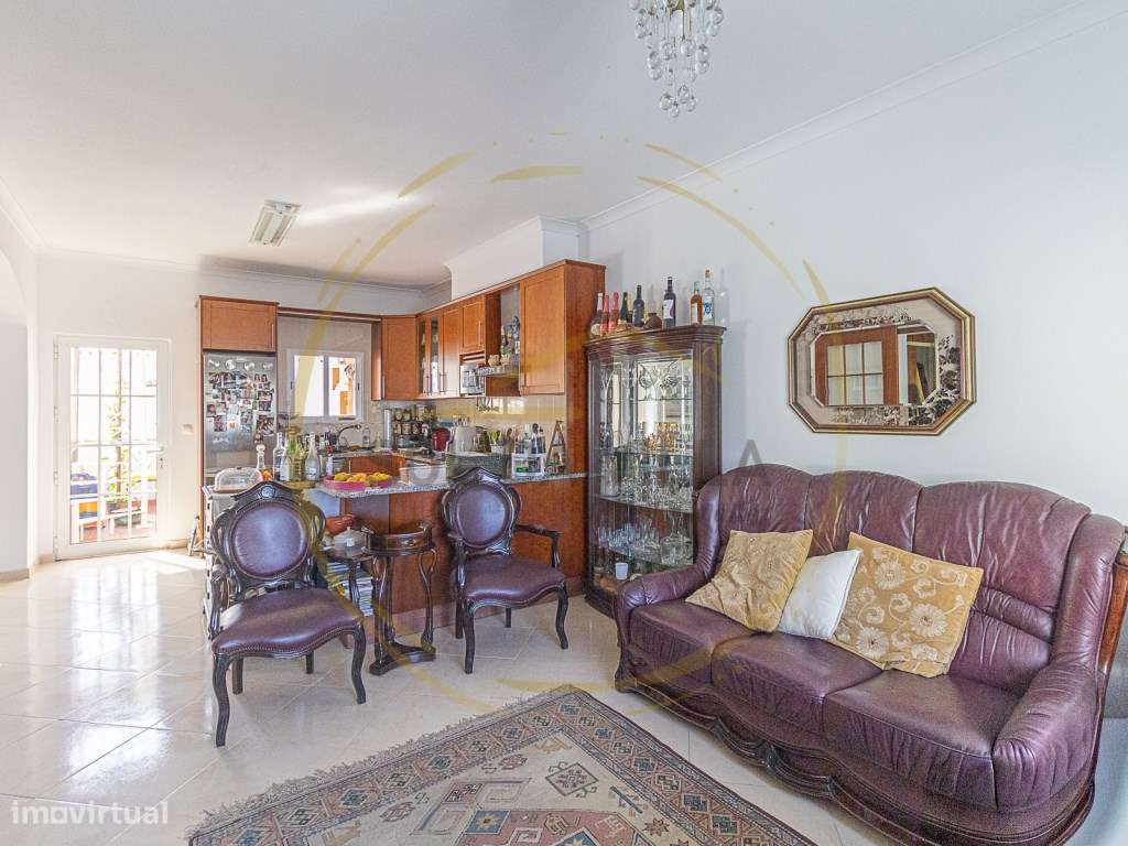 Moradia isolada T4 + T3 com garagem - Porto Salvo, Oeiras - 519.000€-30