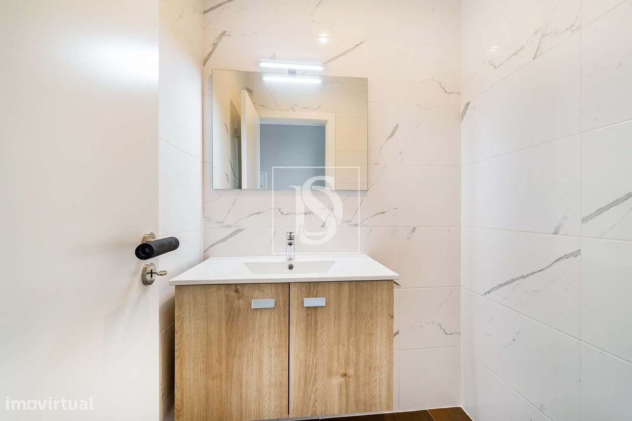 Descubra a Harmonia Perfeita entre Luxo e Natureza em Barcarena-5