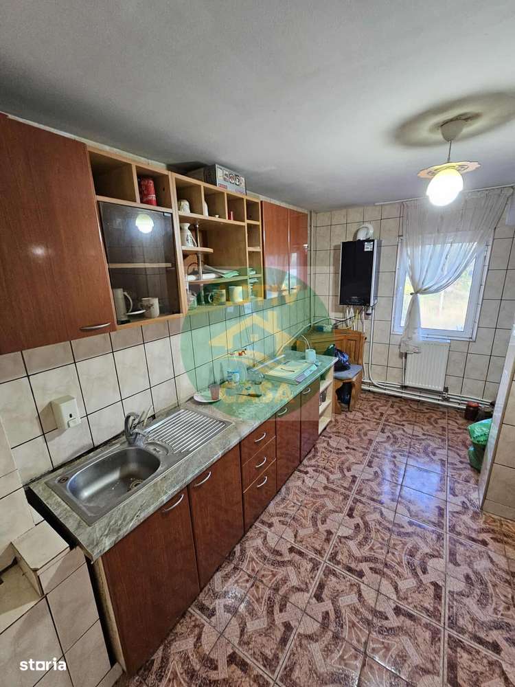 Apartament 4 camere, 2 bai si 2 balcoane - Imagine principală: 1/12
