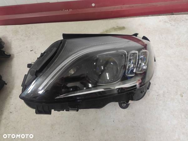 LAMPA LEWY PRZÓD MERCEDEs w205 lift multibeam led - 3