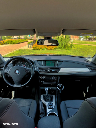 BMW X1 sDrive18d Sport Line - 7