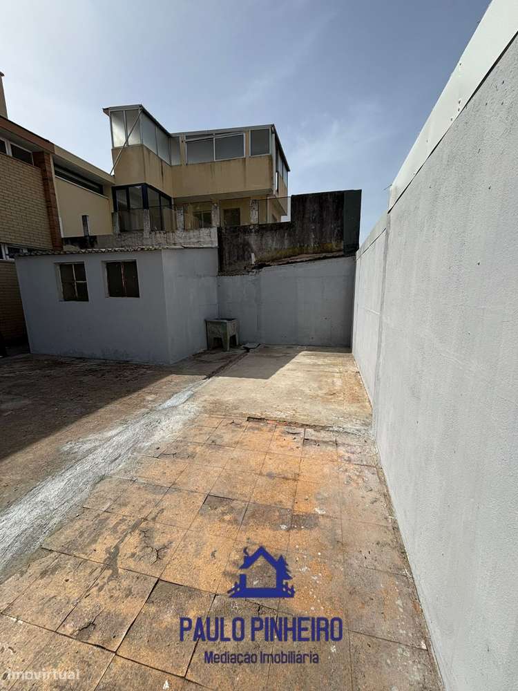 Moradia T3 Renovada em Vila Nova de Gaia-24