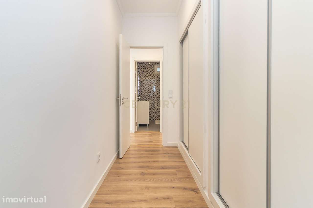 APartamento - T5  A ESTREAR-  com Espaço Exterior-  Palmela-27