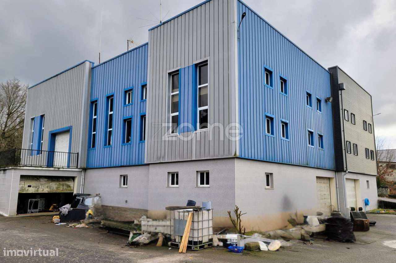 Pavilhão em Campo - Grande imagem: 4/17