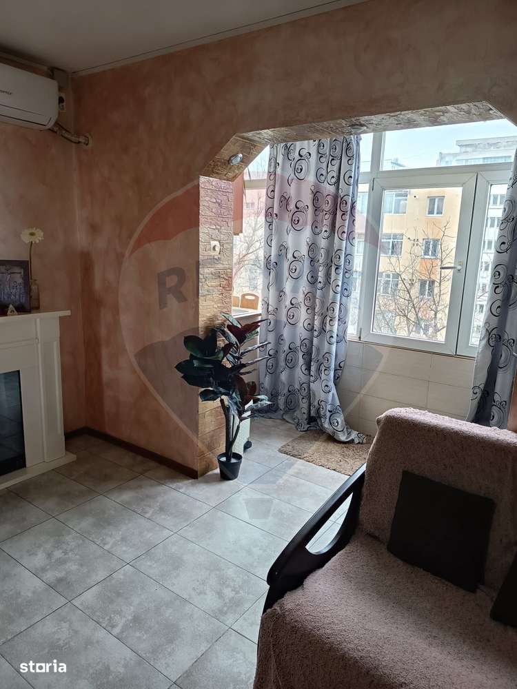 Apartament cu 2 camere de vânzare în zona Brazda lui Novac-0