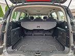 Ford S-Max - 36