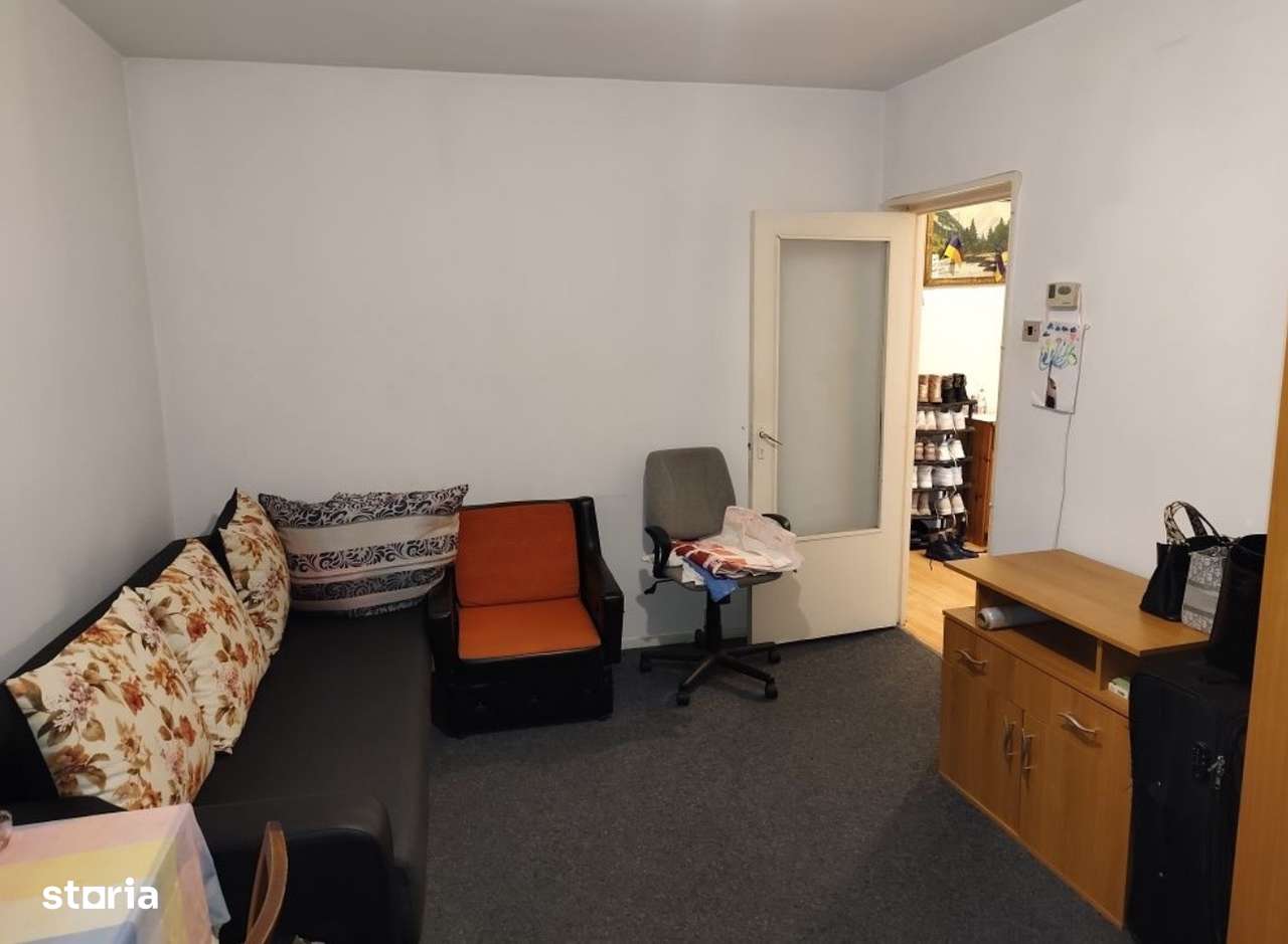 Apartament cu 2 camere decomandate | zona Primaverii | Podul Calvaria-0
