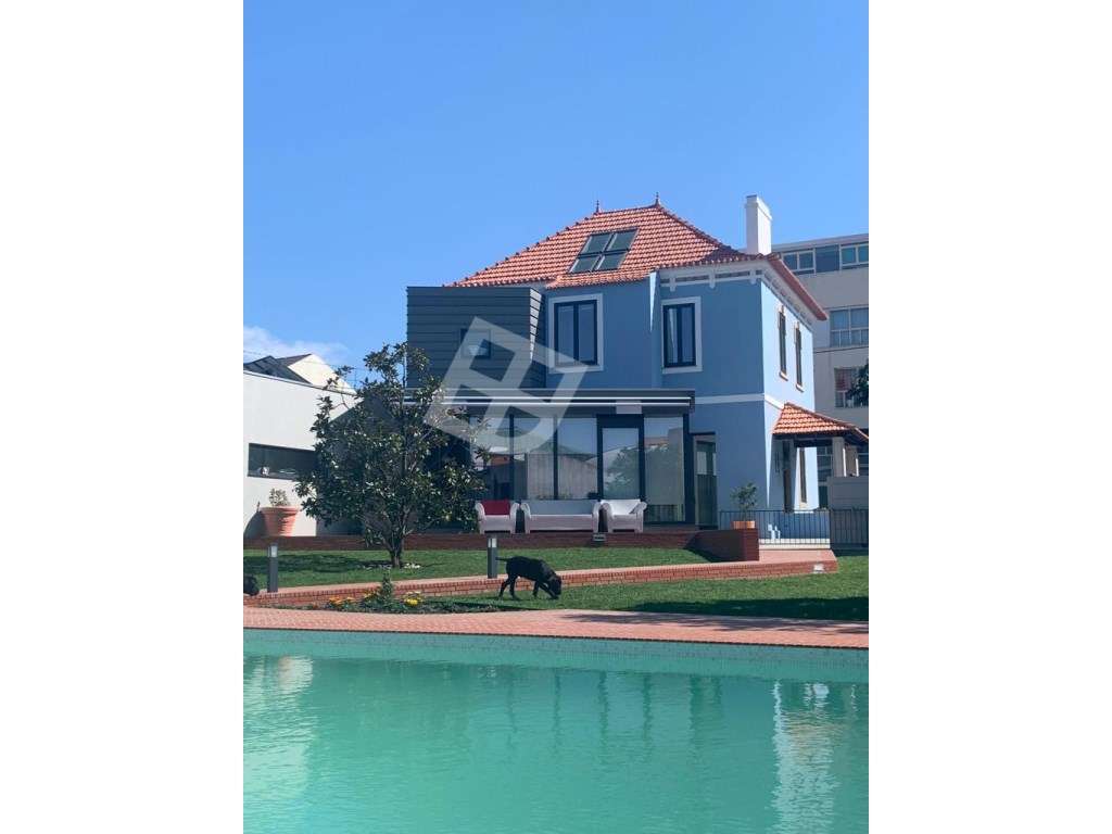 Moradia T4 Centro de Aveiro C/ Piscina - Grande imagem: 2/22