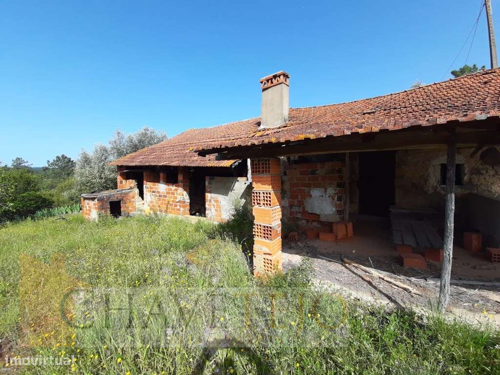 Casa de campo com 200m2, isenta de licenciamento, com terreno de 25... - Grande imagem: 4/23