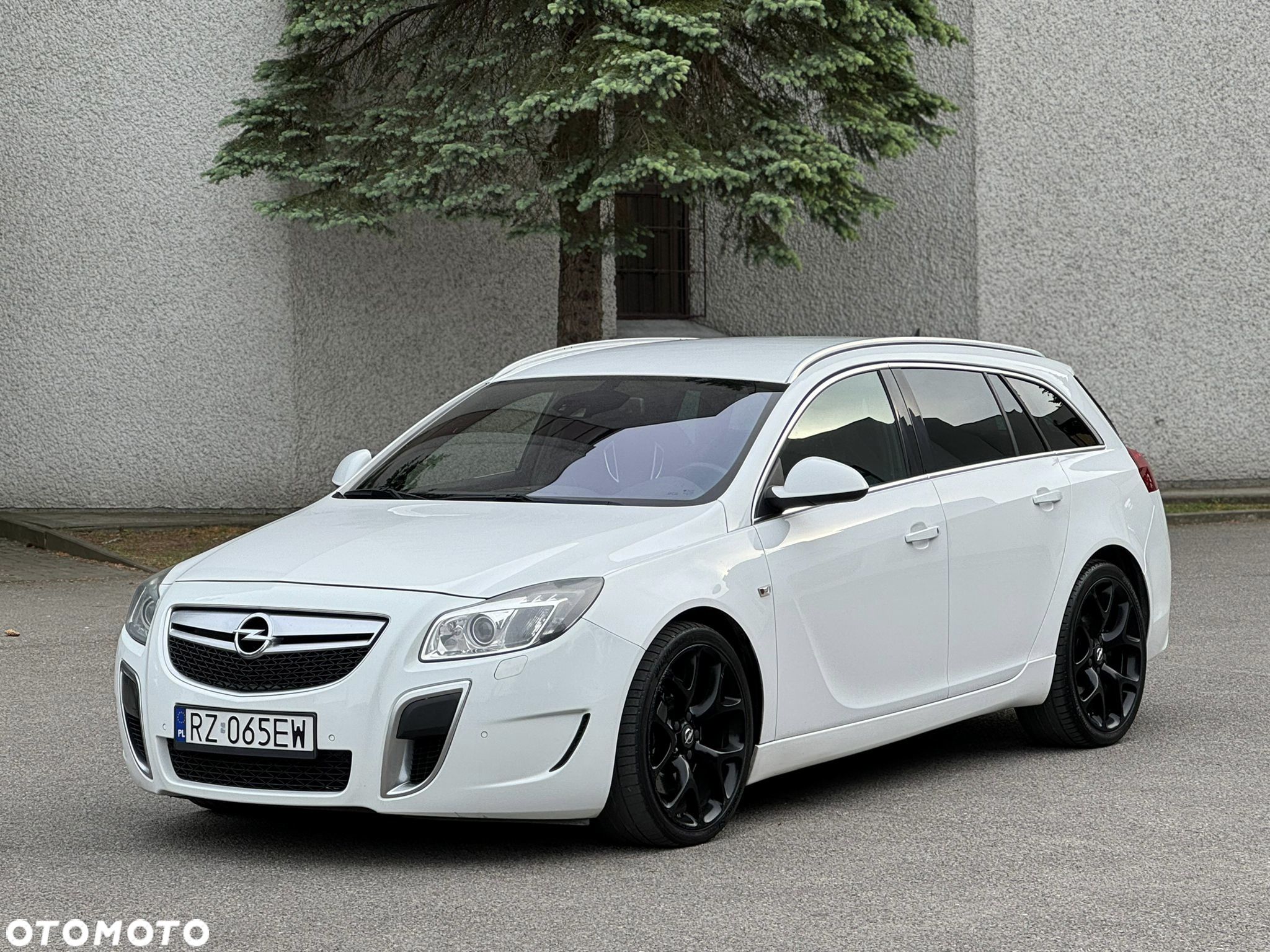 Opel Insignia 2.8 T V6 OPC - 1