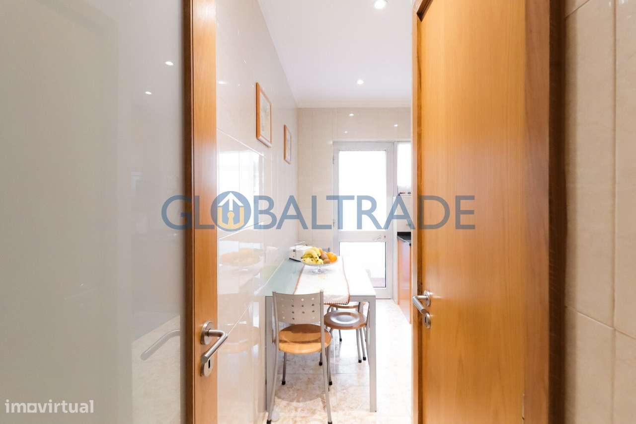 Apartamento T3 Equipado em São Cosme-31