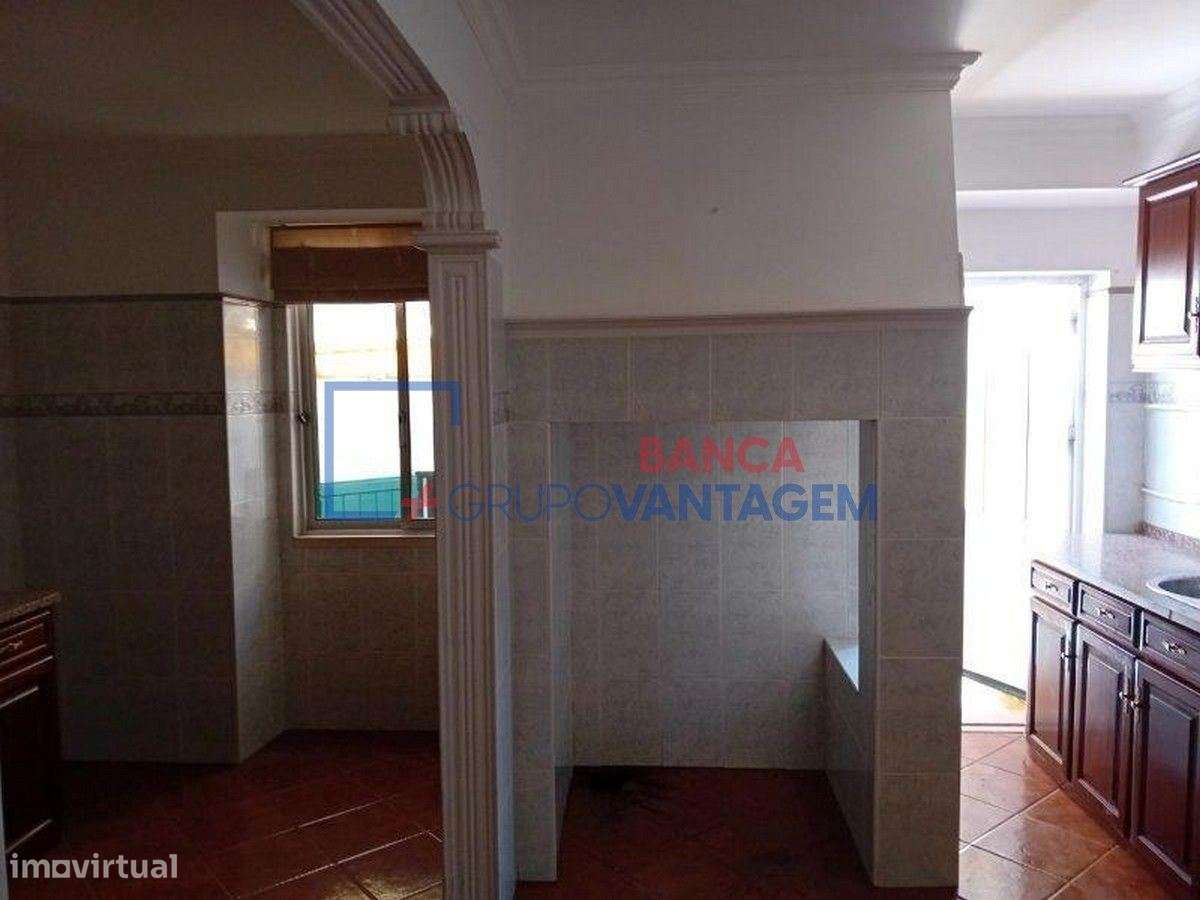 Moradia e loja à venda, Gavião - Grande imagem: 4/11