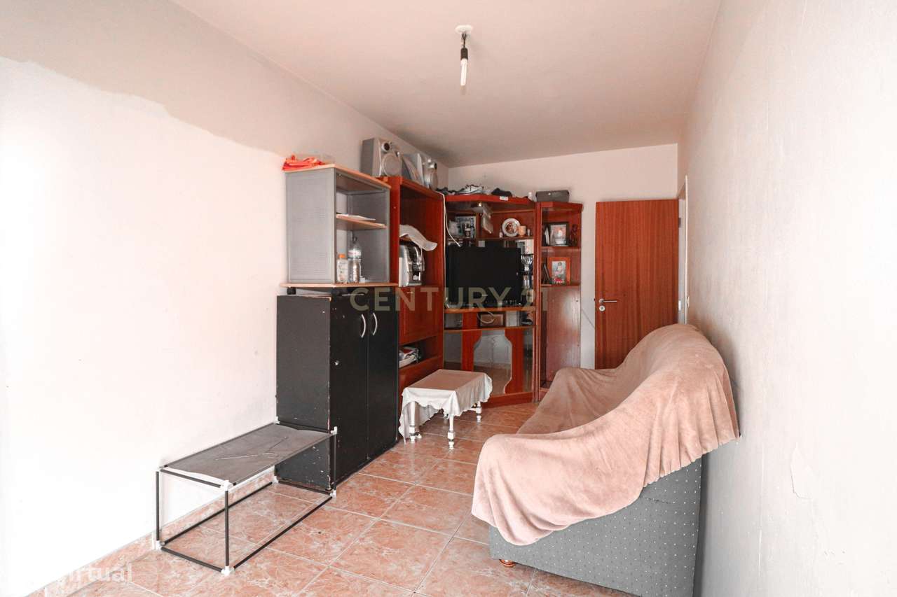 Apartamento T4 com Vista Panorâmica na Baixa da Banheira - Grande imagem: 5/11
