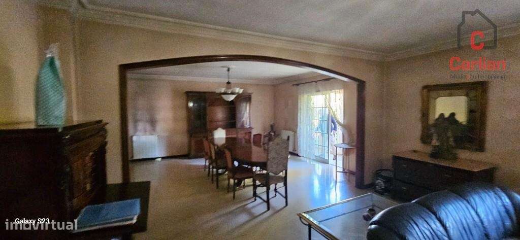 MORADIA T5 NOS CARVALHOS - Grande imagem: 4/25