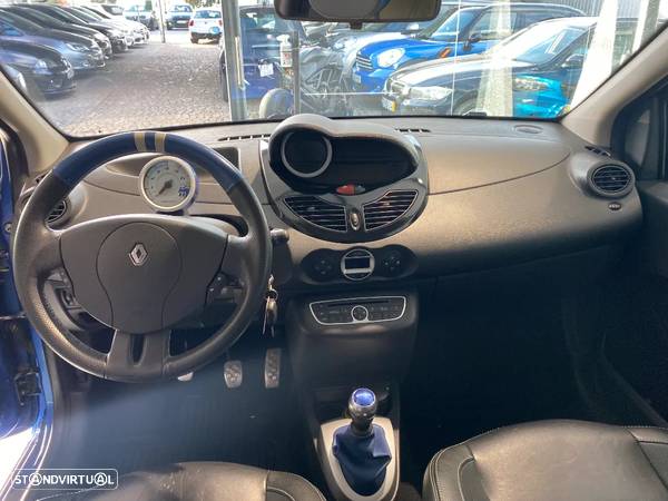 Renault Twingo 1.6 16V RS - 12