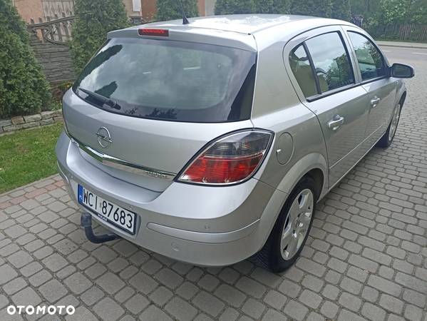 Opel Astra 1.6 Edition - 10