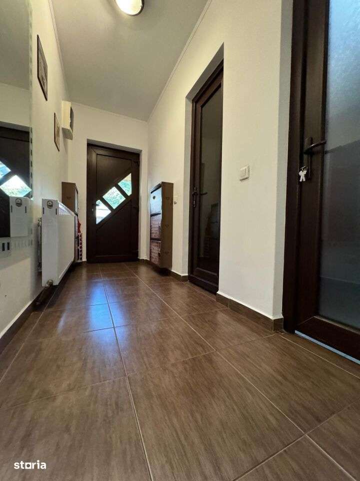 Vila Individuala 7 Camere 4 Locuri Parcare-8