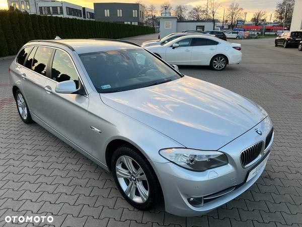 BMW Seria 5 520i - 2